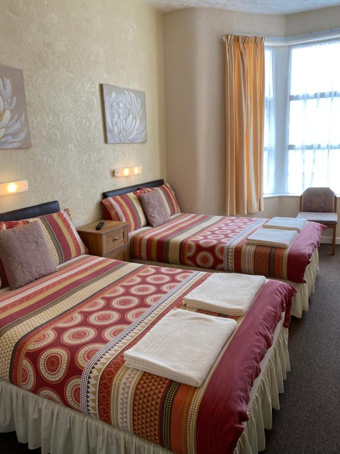 Clifton Private Hotel Блэкпул Экстерьер фото